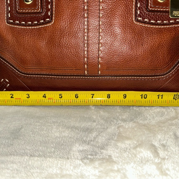 EUC Coach Hamptons Leather Satchel Style Number 10555 - Picture 8 of 15